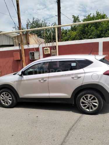 Hyundai Tucson-3