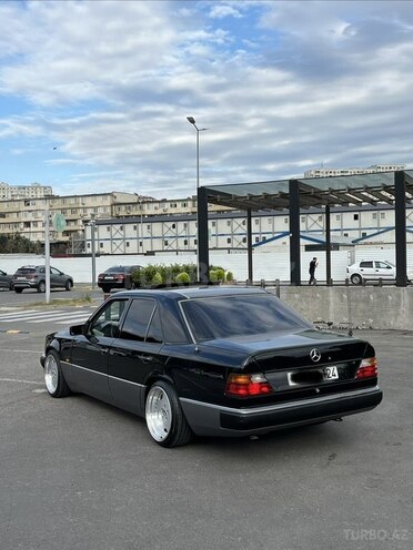 Mercedes E 220-5
