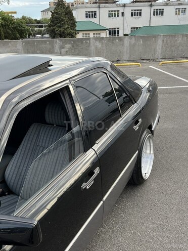 Mercedes E 220-14