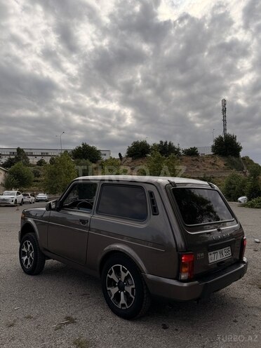 LADA (VAZ) Niva-4