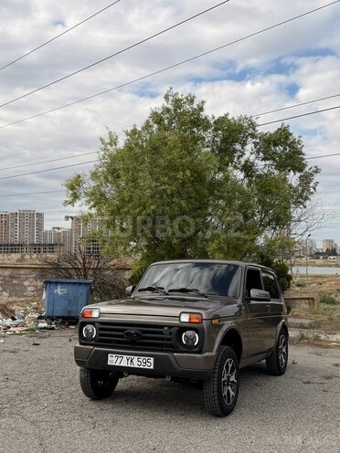 LADA (VAZ) Niva-2