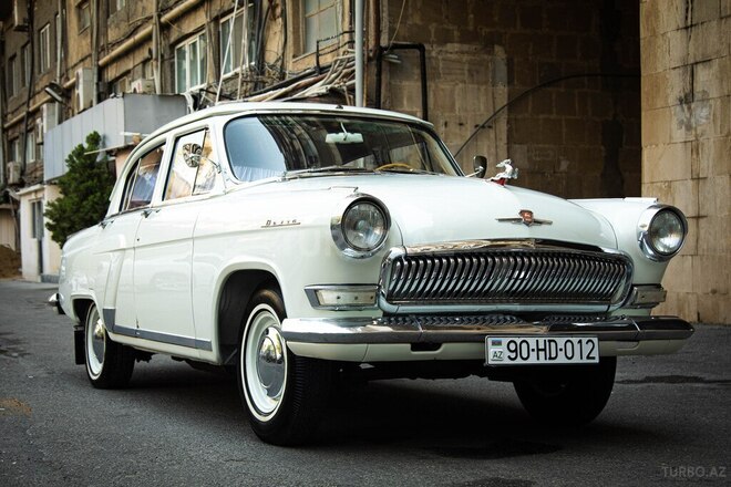 GAZ 21 "Volga"-2