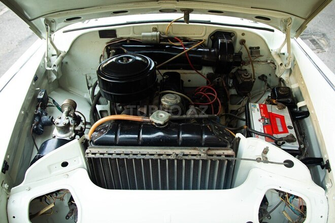 GAZ 21 "Volga"-3
