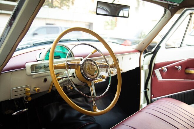 GAZ 21 "Volga"-7