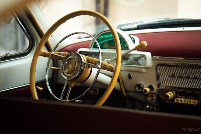 GAZ 21 "Volga"-9