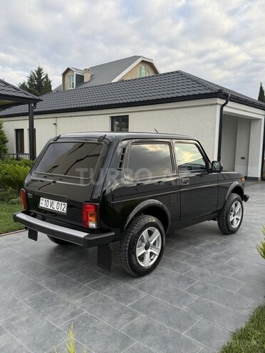 LADA (VAZ) Niva-4