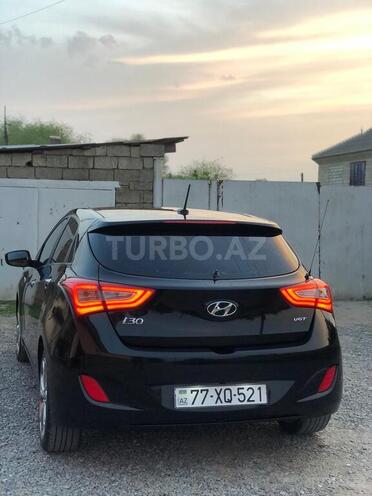 Hyundai i30-10