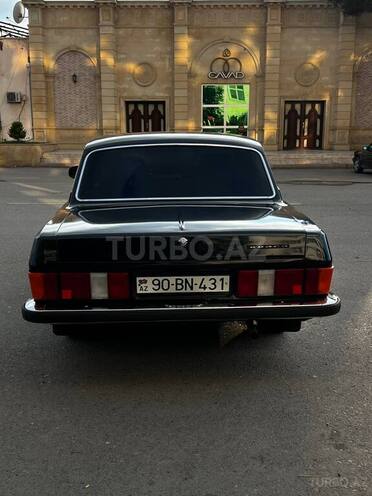 GAZ 3102 "Volga"-3