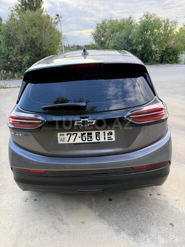 Chevrolet Bolt-6