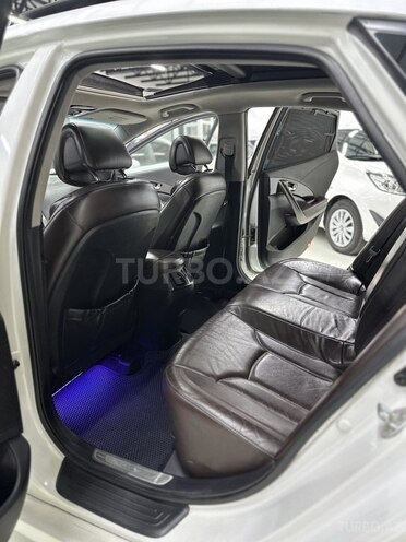 Hyundai Azera-15