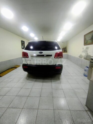 Kia Sorento-2