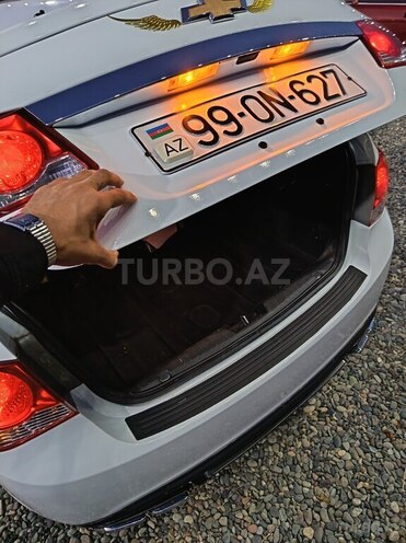Chevrolet Cruze-5