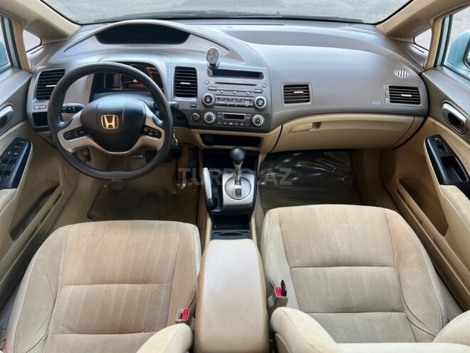 Honda Civic-8