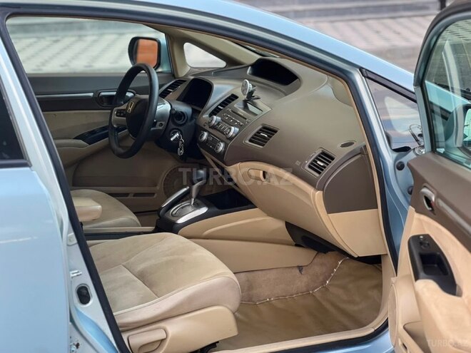 Honda Civic-10