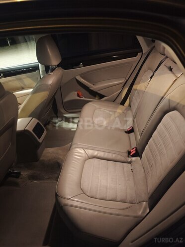 Volkswagen Passat (North America)-9