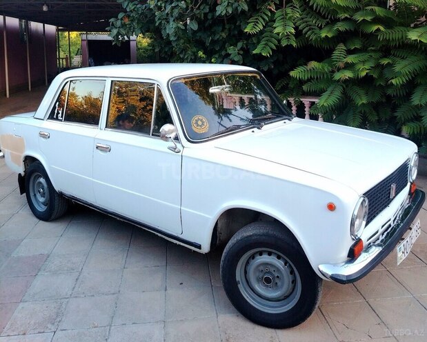 LADA (VAZ) 2101-2