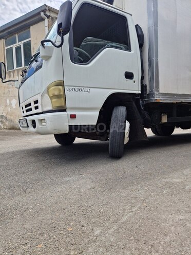Isuzu NPR 66 P-2