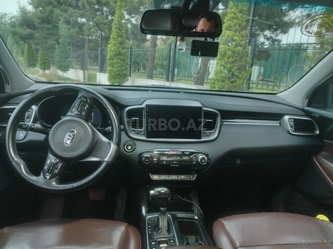 Kia Sorento-5