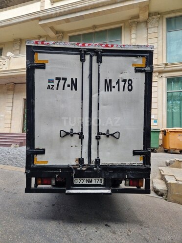 Isuzu NPR 66 P-4