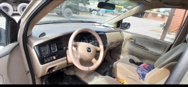 Mazda MPV-6