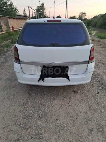 Opel Astra-2