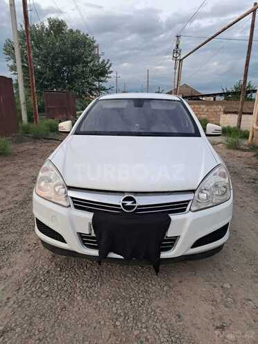 Opel Astra-4