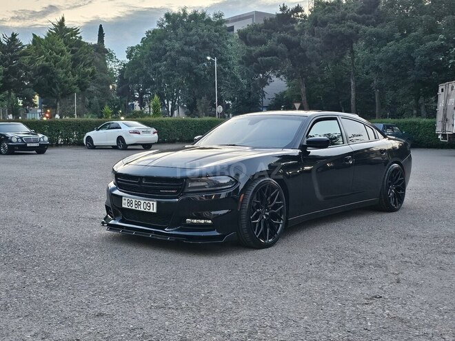 Dodge Charger-4