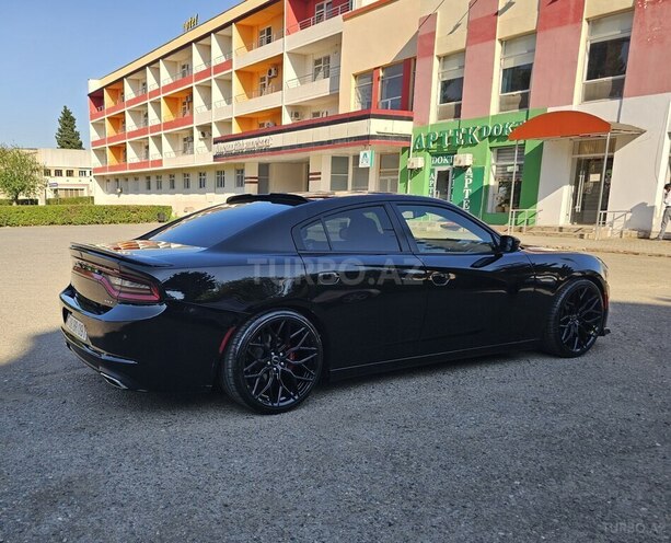Dodge Charger-8