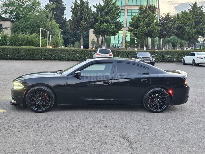 Dodge Charger-10