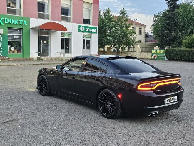 Dodge Charger-13