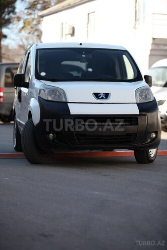 Peugeot Bipper-6