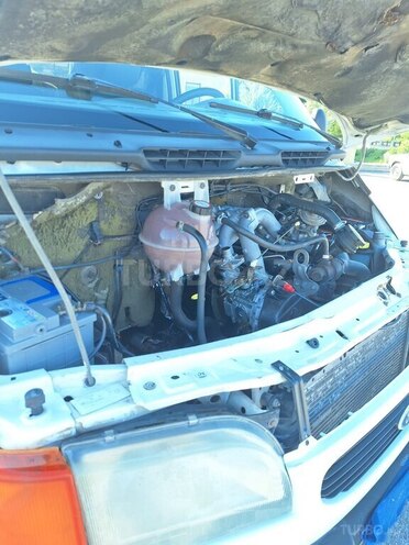 Ford Transit-14