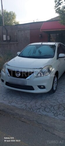 Nissan Sunny-1