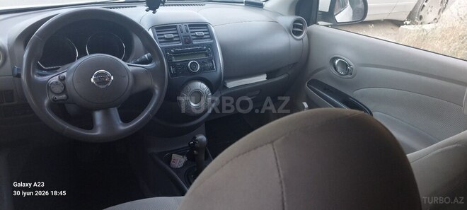 Nissan Sunny-3