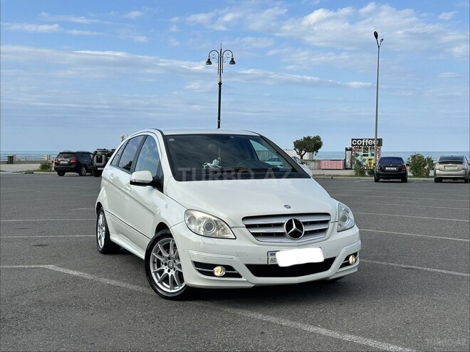 Mercedes B 170-1