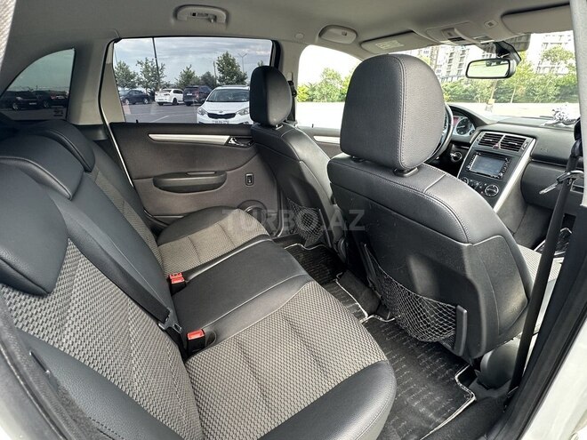 Mercedes B 170-8
