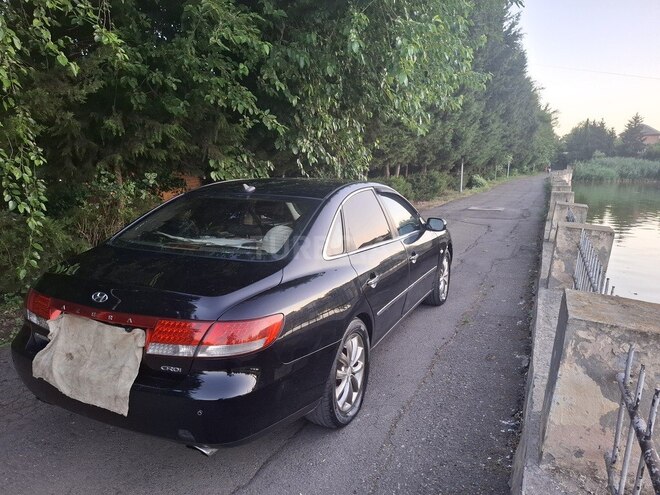 Hyundai Azera-4