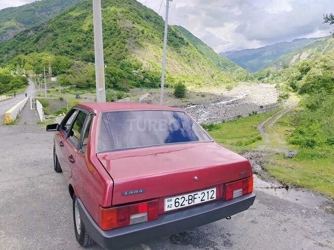 LADA (VAZ) 21099-2
