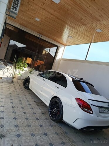 Mercedes C 300-9