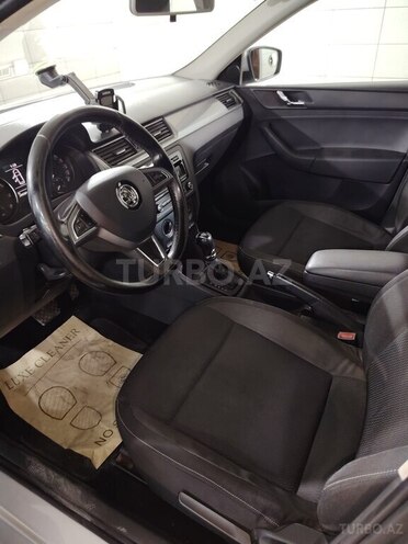 Skoda Rapid-6