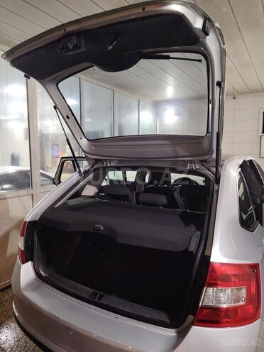 Skoda Rapid-8