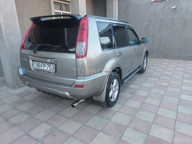 Nissan X-Trail-9