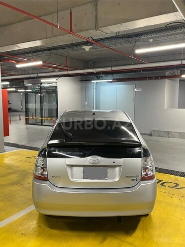 Toyota Prius-6