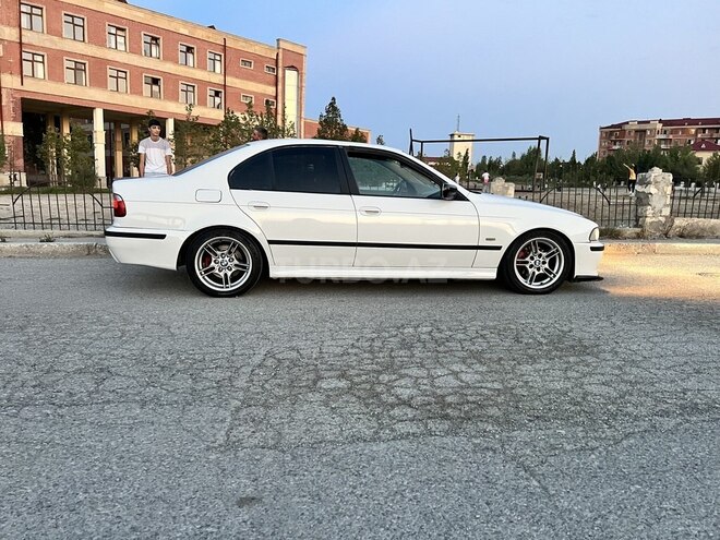 BMW 525-5