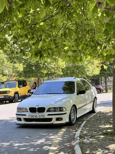 BMW 525-2