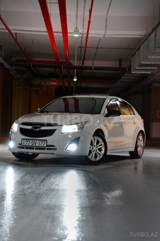 Chevrolet Cruze-1