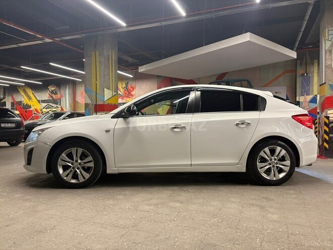 Chevrolet Cruze-5