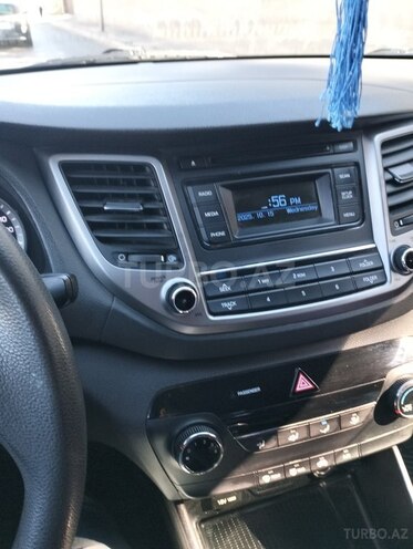 Hyundai Tucson-10