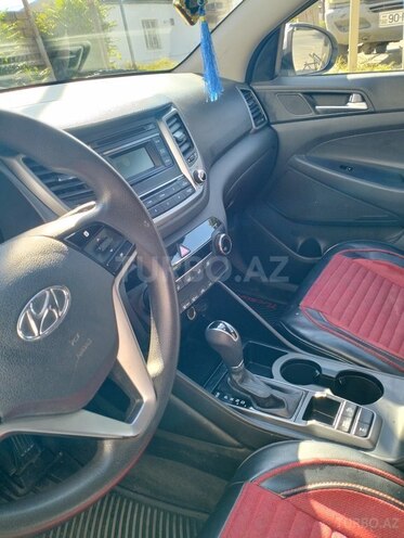 Hyundai Tucson-5