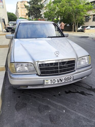 Mercedes C 180-1